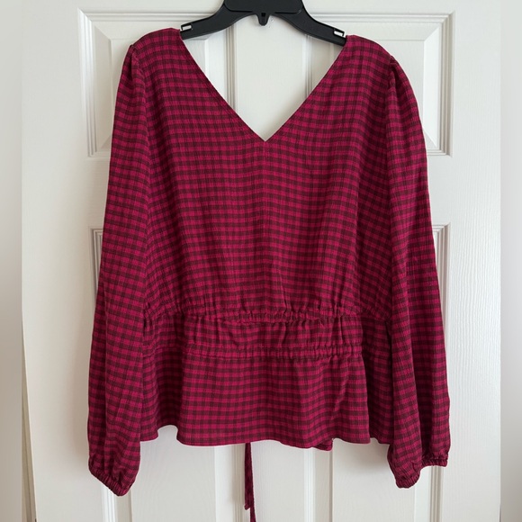 Madewell Crinkled V-Neck Peplum Top in Plaid-like new condition, size XL - Picture 11 of 12